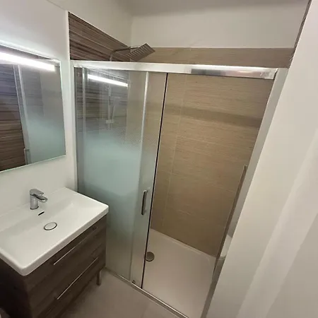 Heart Of Juans Les Pins - Ideal Location Apartmán *